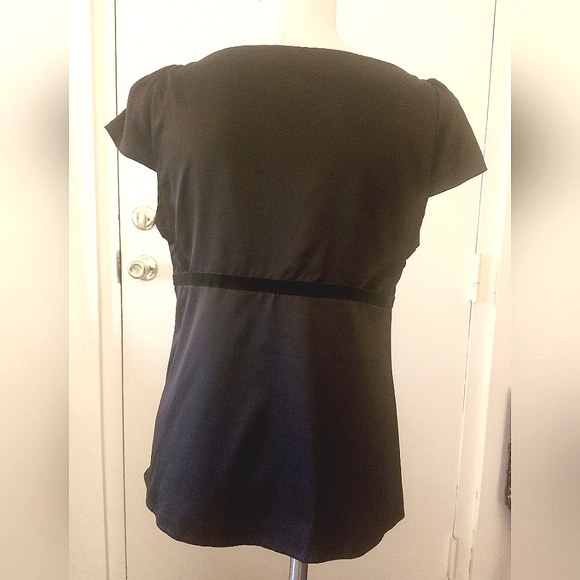 Black Satin Empire Waist Sweetheart Neckline Top w Velvet Trim - Picture 2 of 5